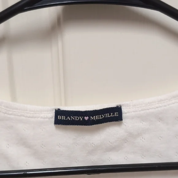 Brandy Melville White Long Sleeve Top - Picture 2 of 3